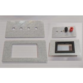   Műszerdobozhoz 2db előlap, normál műszerhez, 4db 6mm furattal, műanyag moduloshoz 100x80x45mm (előlap 40x75x2mm) KAPHATÓ !!!!!!!