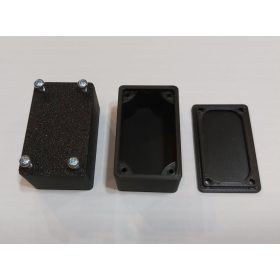   Műszerdoboz műanyag 40x25x20mm fekete csavarokkal KAPHATÓ !!!!!!!
