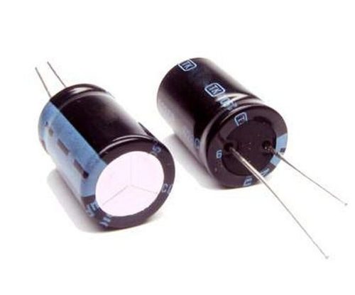 2,2uF 100V 105°C kondenzátor elektrolit, radiális KAPHATÓ !!!!!
