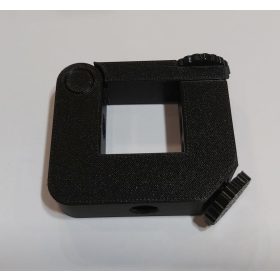   Erősített bilincs 30x30mm zártszelvényre, csavar menetekkel, akár több oldalról rögzíthető kiegészítők. KAPHATÓ !!!!!!!