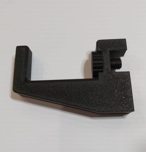 Akasztó (kampó) 50mm-es, 30x30mm zártszelvény bilincshez KAPHATÓ !!!!!!!