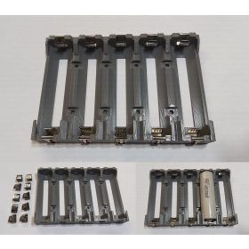   21700 Li-ion 5db lapos érintkezős 70mm-es akkumulátorokhoz, acél rugós érintkezőkkel, akkumulátor tartó, fekete szín KAPHATÓ !!!!!!!