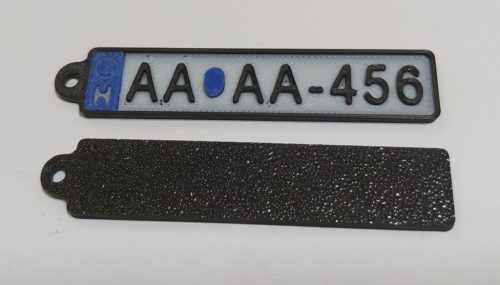 68x14mm rendszámtábla új típusú, autós kulcstartó, megadható rendszámmal. KAPHATÓ !!!!!!!