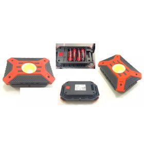   Led reflektor, hordozható, hobby vagy munkalámpa, felszerelhető karral, 4db AA elemmel működik. KAPHATÓ !!!!!!!