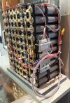   LifePo4 akkumlátor pack építési példa, 25,6V (20-29V között) 80A 2,048kWh kapacitás, 160db LifePo4 akkumulátorból, napelemes szigetüzemhez.
