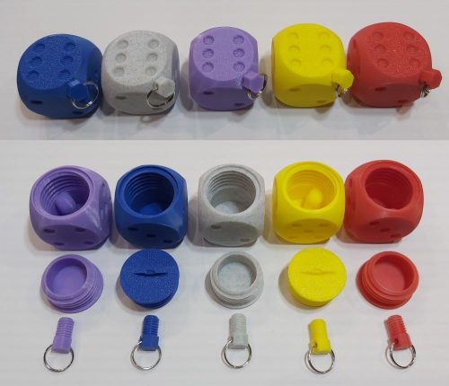 Dobókocka kulcstartóra, üreges tároló doboz belsővel, XL méretű, 34x34mm, kicsavarható menetes kulcstartó vég. ver1 KAPHATÓ !!!!!!