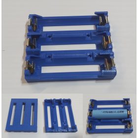   18650 Li-ion 3db lapos érintkezős 65mm-es akkumulátorokhoz, acél rugós érintkezőkkel, forgatott polaritású akkumulátor tartó. KAPHATÓ !!!!!!